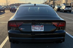 รถยนต์มือสอง Audi S7 Twin-Turbo V8 ปี 2016 ระบบขับเคลื่อนสี่ล้อ (AWD) สภาพดี - Product Image 3