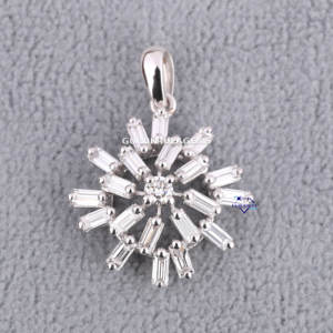 Colgante de diamante de moissanita de corte Baguette de Plata de Ley 925 de alta calidad para mujer, probador de diamantes de diseño personalizado - Product Image 1