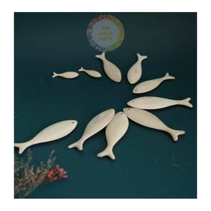 Poisson en bois fabriqué à la main en vrac-Fournisseur en gros de qualité supérieure pour le décor nautique, les cadeaux et les objets de collection artisanaux - Product Image 1