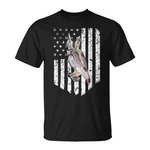 T-shirt unisexe à col rond et manches courtes avec impression numérique d'un diable des bois et drapeau américain, promotionnel - Product Image 1