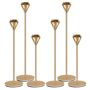 Candelabro Moderno de Metal de Alta Calidad, Hecho a Mano, Ecológico, Diseño Admirable, para Cumpleaños, Navidad, Pascua - Product Image 1