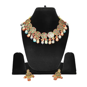 Multicolor Kundan Necklace Set with <b>Earrings</b> Beaded and <b>Studded</b> Gold Plated Fine Bridal Jewelry for Ladies for Wedding - Product Image 4