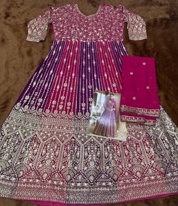 Robe Anarkali Rutba de qualité exceptionnelle pour les fonctions de mariage ou les tenues festives et les événements du soir, disponible en grande quantité - Product Image 5