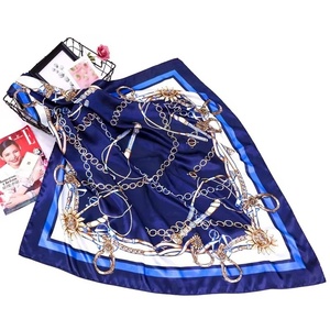 Latest Multi-Use 100% Silk Ethnic Square Scarf & Handkerchief Stylish Hijab Sarong for Fashionistas Sale Wholesale Rate OEM - Product Image 3