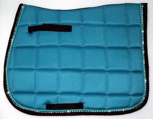 Selle de dressage pour cheval matelassée légère conçue sur mesure, style western tendance, doublure en polycoton, matériau en coton - Product Image 6