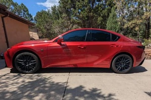 Lexus IS 500 Sport Performance Premium 2023, el más vendido, con motor V8 atmosférico de 472 HP, infrarrojos, sin modificar. - Product Image 3