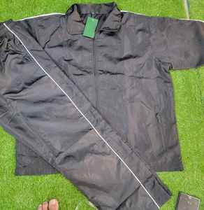 Survêtement personnalisable de haute qualité taille élastique écologique respirant léger solide hiver ensemble personnalisable haut avant - Product Image 1