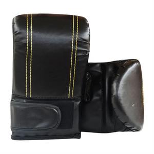 Cómodos guantes de boxeo rojos y negros para hombre, guantes de entrenamiento de cuero PU para adultos para artes marciales - Product Image 6