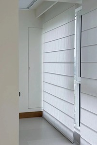 Persianas Romanas Motorizadas con Filtro de Luz y Control Remoto para Oficina y Apartamento - Product Image 2
