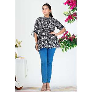 Elegante Blusa Casual de Popelina Bordada para Mujer con Detalle de Encaje - Blanco y Negro Talla XL - Product Image 5