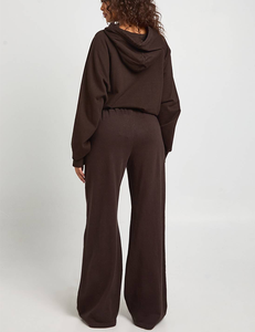 Ensemble de survêtement pour femme, collection automne, style mode, taille haute, coupe ample, avec pantalon de jogging à jambes larges et sweat à capuche, en coton gaufré, tenue de sport décontractée - Product Image 2
