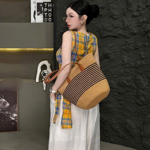 Conjunto Casual de 2 Piezas para Mujer, Tejido de Punto, Color Sólido, Precio de Fábrica, Fabricante Vietnamita, ODM Natural, Empaque Personalizado - Product Image 3