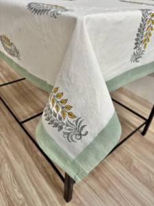 Mantel de Algodón Estampado a Mano: Rayas Florales, Estilo Boho para Comedor - Product Image 3