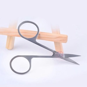 Tijeras Profesionales de Alta Calidad para Manicura y Pedicura |   Cuchilla Recta de Acero Inoxidable con Punta Afilada para Uso en Salón - Product Image 2