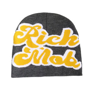 Gorro de Punto de Lana 100% Acogedor para Otoño e Invierno, Diseño de Alfabeto Bordado a Mano, Cálido, Transpirable e Impermeable, Patrón de Lazos, Playa - Product Image 3