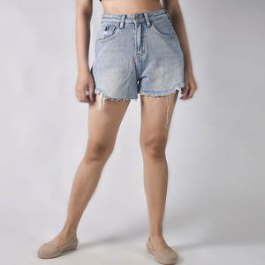 Shorts en jean pour femmes teints en uni et à séchage rapide, shorts en jean tendance à taille haute en coton pour femmes - Product Image 5