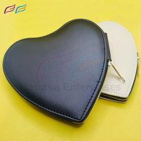 Emballage en cuir artificiel en forme de coeur pour 4 à 10 pièces Instruments de beauté Pince à épiler à sourcils Ciseaux à cuticules à ongles à ressort