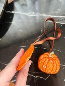 Dijes de Piedras Preciosas de Piedra Lunar Gris Chapados en Oro, 3 Dijes de Racimo de Cuentas para Hacer Joyas, Dijes de Piedra Natal Hechos a Mano - Product Image 3