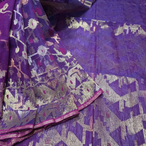 Trendy Purple Dhakai Jamdani Sharee Calidad de exportación para mujeres JAMDANI FABRIC Blue GREEN Golden Sky Blue de Bangladesh - Product Image 1
