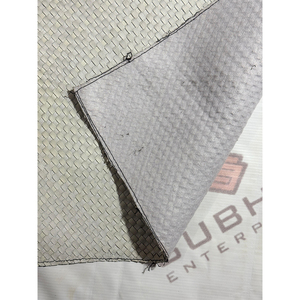 Produit en cuir de vachette tissé fabriqué à la main de 1 à 12 pieds carrés personnalisable et de qualité riche - Product Image 3
