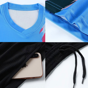 Ensemble d'uniformes de football d'équipe, maillot et short personnalisés imprimés, vêtements de sport en polyester à séchage rapide, football, fabrication OEM/ODM - Product Image 3