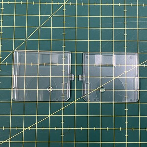 H2A0033004 + H2A0053000 JEU DE PLAQUES À AIGUILLES PIÈCES DE MACHINE À COUDRE DOMESTIQUE MÉNAGÈRE FABRIQUÉES À TAIWAN - Product Image 2