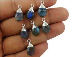 Pendentif en pierre de labradorite plaqué argent sur laiton, 12 mm, vente en gros, prix de gros et MANGALMAY CORPORATION - Product Image 5