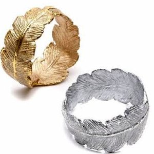 Porte-serviettes doré fait à la main feuille de Ginkgo Design anneau de serviette en laiton pour mariage dîner fête décoration de table matériau métallique - Product Image 2