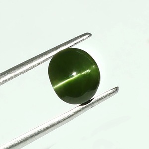 Piedra Preciosa Natural Kornerupine, Corte Ovalado, Ojo de Gato, Piedras Preciosas Sueltas Certificadas, Corte Brillante Redondo para Joyería, Hecho en India - Product Image 1