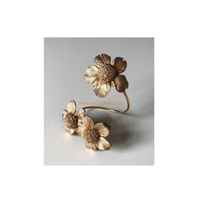 Anillo de sujeción de tejido con forma de flor de diseño antiguo, decoración de mesa para fiestas de boda, servilleteros de lujo para decoración del hogar, servilleta - Product Image 1