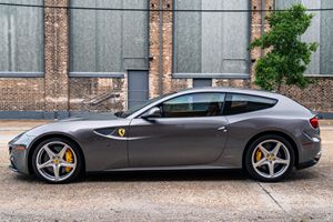 Gran Oferta, Negocio Excelente: Ferrari FF 2012, Listo para Enviar - Product Image 3