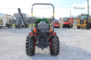 Bomba de caja de cambios para tractor de un solo eje LX2620HSD 2024 con motor de 25 HP - Product Image 4