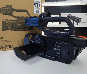Caméscope XDCAM 4K PXW-Z280 avec capteur 3-CMOS Caméras vidéo disponibles en gros et au détail - Product Image 2