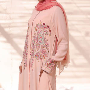 Abaya décontractée pour femme, brodée, respirante, écologique, en tissu mémoire 100 % polyester, vente en gros - Product Image 5