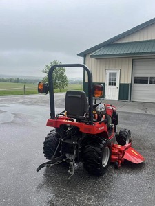 รถแทรกเตอร์ Massey Ferguson GC2400 พร้อมที่ตัก 4 ล้อ 80 แรงม้า เครื่องยนต์ดีเซล แอร์  ราคาโรงงาน อุปกรณ์ทำฟาร์ม ผ่านการทดสอบ รับรองคุณภาพ - Product Image 5