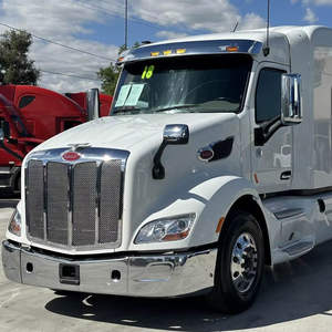 Achetez maintenant : Camion semi-remorque 2018 579 Sleeper d'occasion en excellent état - 450 CV, automatique, prêt à être expédié porte-à-porte - Product Image 1