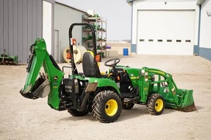 Tracteur à chenilles JOHHN 2008 pour 2305, 24 CV avec moteur, boîte de vitesses, pompe et roulement - Product Image 5