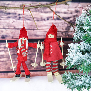 Adornos Navideños Hechos a Mano, Muñecos Pequeños Rojos de Algodón Tejido, Decoraciones Colgantes Estilo Festivo, Juego de 4 Piezas - Product Image 2