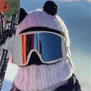 Chapeau de sport automne-hiver fait main en fil de coton laitier 100% avec design casque de ski Panda, style personnage tendance, pour hommes et femmes, pêche - Product Image 2