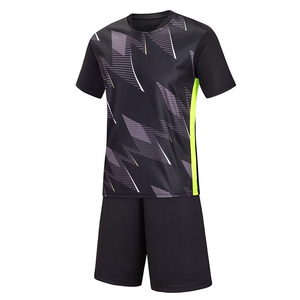 Fabricant OEM d'uniformes de basketball – Ensemble maillot et short d'équipe personnalisé, respirant, léger et de haute qualité, conçu pour [votre public cible] - Product Image 3