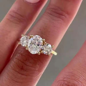 Anillo de Compromiso con Diamante Ovalado Cultivado en Laboratorio, Certificado IGI, 2.10 Quilates, en Oro Blanco VS, Certificado EF - Product Image 2