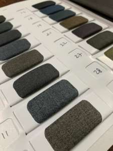 Namo Poly Viscose Suiting Fabric 58 "Largeur, Approvisionnement d'usine en gros pour hommes et dames - Product Image 3