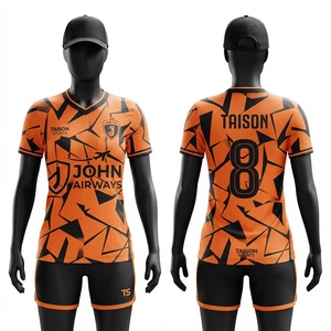 เสื้อฟุตบอลหญิง พรีเมียม โพลีเอสเตอร์ 140 GSM ระบายอากาศ แห้งเร็ว สีส้มดำ สกรีนโลโก้ตามสั่ง ชุดกีฬาทีม - Product Image 1