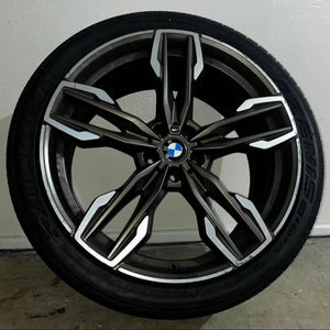 Jeu de 4 jantes de course M Sport OEM pour BMW X6, 5x112 avec pneus, à vendre - Product Image 4