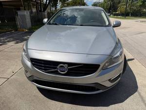 รถยนต์มือสอง Volvo S60 T5 Dynamic ปี 2017 ราคาถูก ขาย - Product Image 2