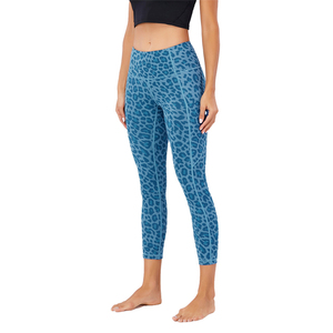 Vêtements de yoga et de fitness pour femmes, legging taille haute, qualité supérieure, imprimé camouflage, matière personnalisée, séchage rapide, capri pour femme - Product Image 1