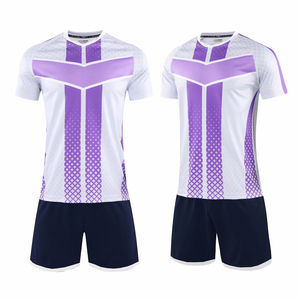 Vente en gros de vêtements de football unisexes de haute qualité maillots de football respirants avec manches courtes uniformes de football pour enfants - Product Image 6