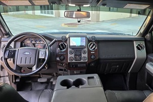 รถฟอร์ด F-350 ซูเปอร์ดิวตี้ ลาริเอท 4x4 ปี 2015 มือสอง พวงมาลัยซ้าย/ขวา - Product Image 3