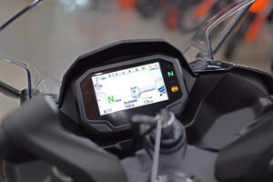 Meilleure offre pour les motos Kawasaki Ninja 7 Hybrids ABS SuperSport neuves/d'occasion originales de 2015 à 2026 - Product Image 6