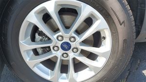 Ford Escape SE AWD 2020, excellent état, prêt à être expédié - Product Image 4